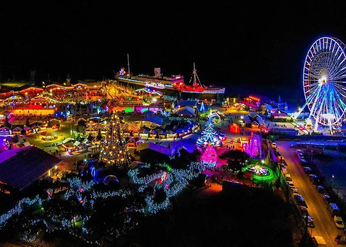 Апартаменты Duplex De 40m2 Avec Piscine A En Roussillon Кане